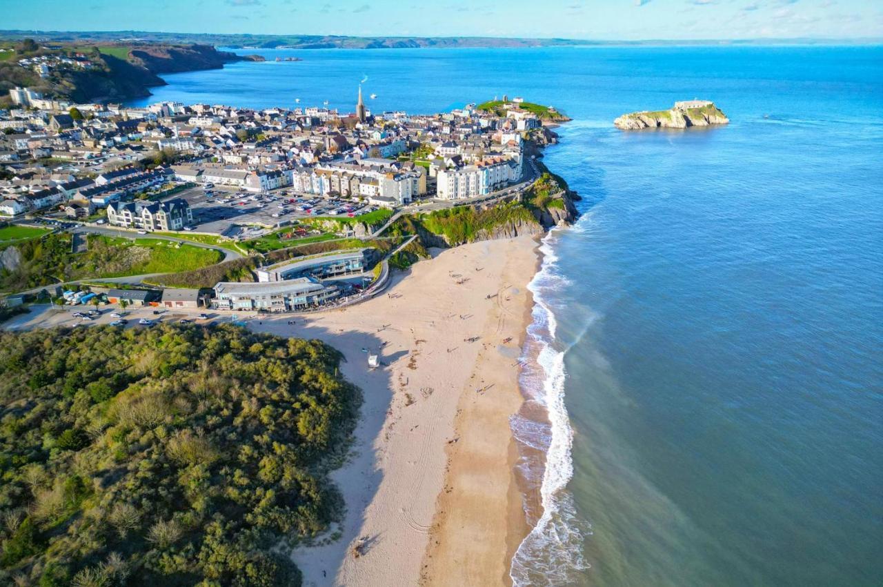 Ty Melyn - 2 Bedroom Cottage - Tenby Esterno foto